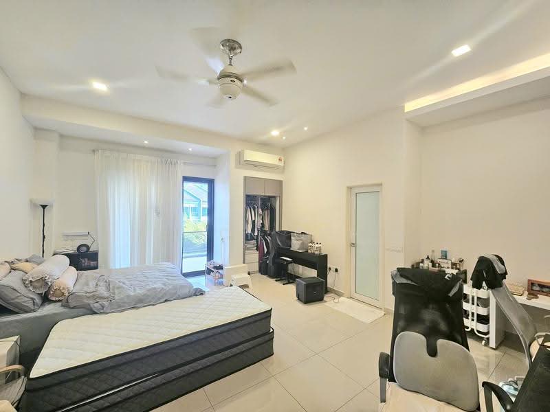 2-storey Terraced House for Sale in Bandar Rimbayu (Telok Panglima Garang) - Leon Goh - Bedroom - PropertyGuru.com.my