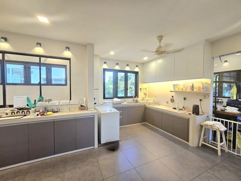 2-storey Terraced House for Sale in Bandar Rimbayu (Telok Panglima Garang) - Leon Goh - Kitchen - PropertyGuru.com.my
