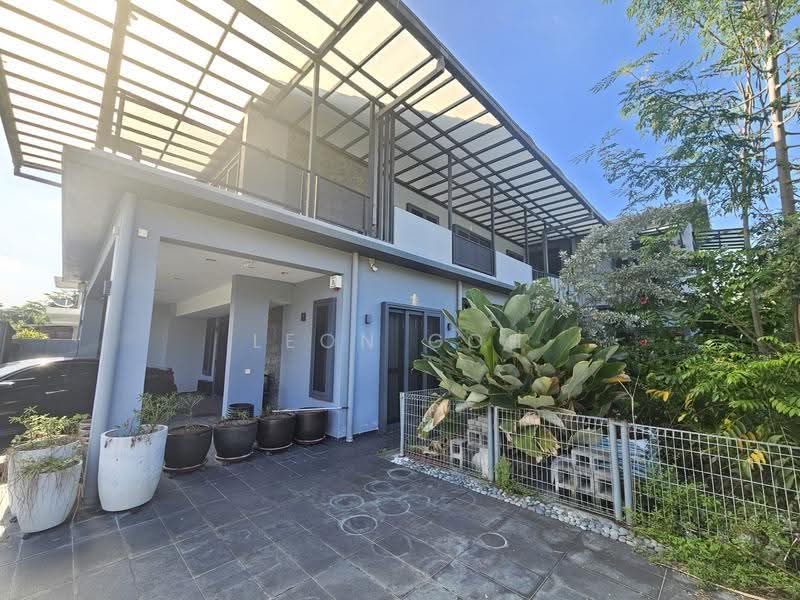 2-storey Terraced House for Sale in Bandar Rimbayu (Telok Panglima Garang) - Leon Goh - Exterior - PropertyGuru.com.my