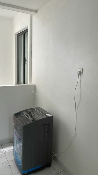 Kondominium untuk Disewa di Resilion Residence - Frankie Sing - Balcony - PropertyGuru.com.my