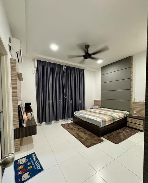 Rumah Teres untuk Dijual di Taman Mutiara Rini (Skudai) - Mona . - Bedroom - PropertyGuru.com.my