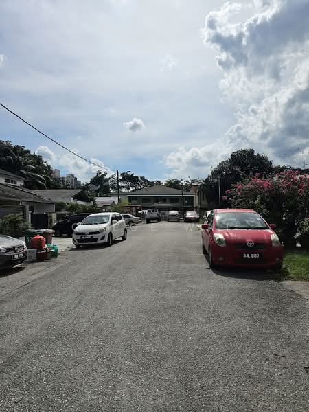 1-storey Terraced House for Sale in Kelana Jaya (Petaling Jaya) - Chloe Wai - Exterior - PropertyGuru.com.my