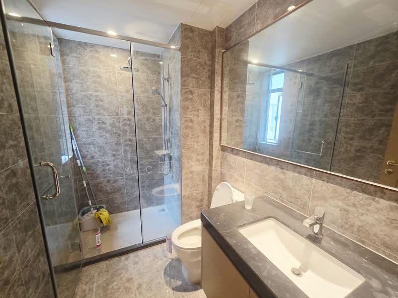 Kondominium untuk Disewa di R&F Princess Cove Phase 2-Seine Region - Cace Cheah - Bathroom - PropertyGuru.com.my