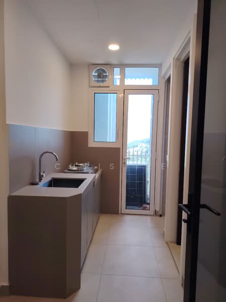 Service Residence for Sale at Park Regent @Desa Park City - Chris Tee - Kitchen - PropertyGuru.com.my