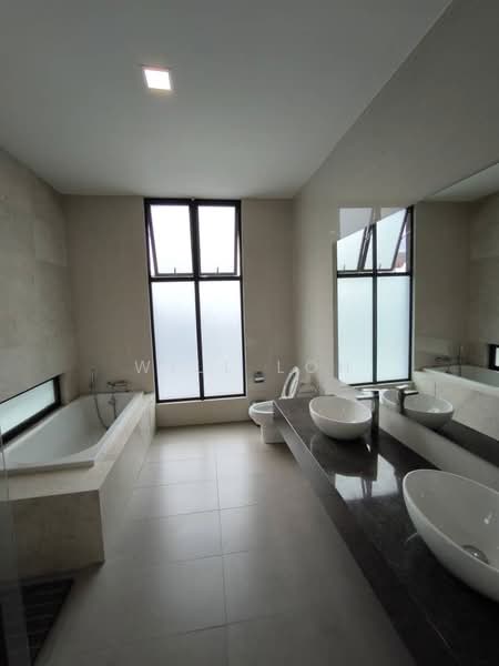 Bungalow for Rent in Senibong (Permas Jaya) - Will Loh - Bathroom - PropertyGuru.com.my