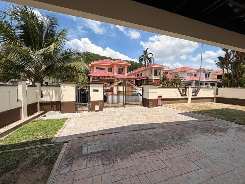 Semi-Detached House for Sale in Sunway Damansara (Kota Damansara) - CHRIS LEE - Exterior - PropertyGuru.com.my