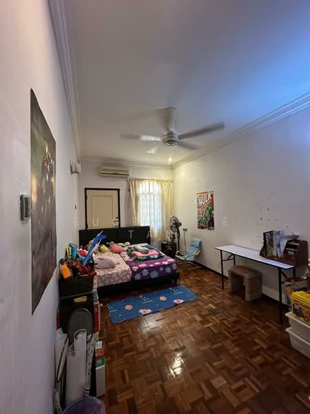 2-storey Terraced House for Rent in Tanjung Bungah (Penang) - Eugene YE Tan - Bedroom - PropertyGuru.com.my