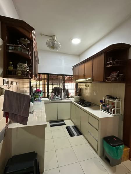 2-storey Terraced House for Rent in Tanjung Bungah (Penang) - Eugene YE Tan - Kitchen - PropertyGuru.com.my