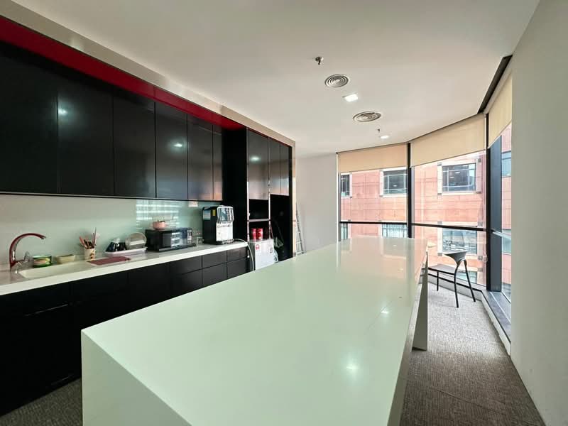 Office for Rent in KLCC (KL City Centre) - Kevin Lum - Kitchen - PropertyGuru.com.my