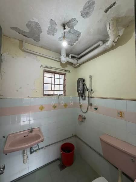 Kondominium untuk Dijual di Bella Vista - Jacksley Wong - Bathroom - PropertyGuru.com.my