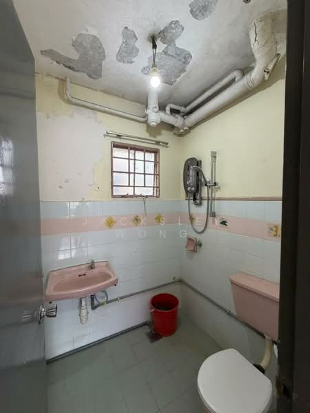 Kondominium untuk Dijual di Bella Vista - Jacksley Wong - Bathroom - PropertyGuru.com.my