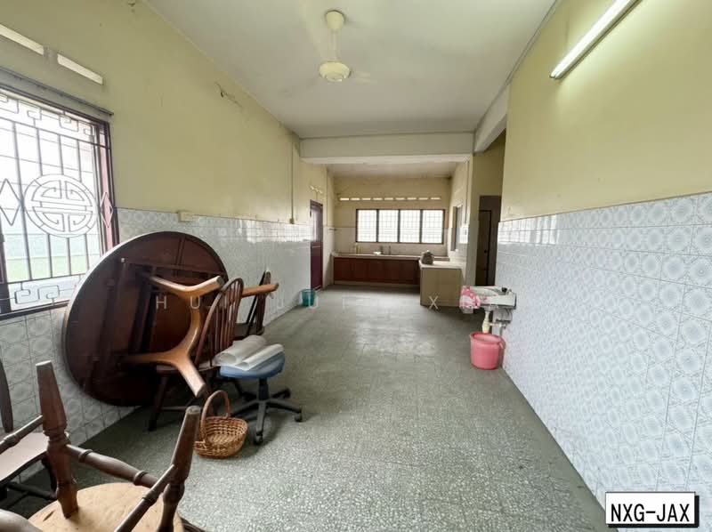2-storey Terraced House for Sale in Kampung Raja Uda (Port Klang (Pelabuhan Klang)) - Hui Juin Xian - Kitchen - PropertyGuru.com.my