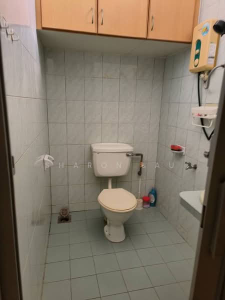 1.5-storey Terraced House for Sale in Taman Molek (Johor Bahru) - Sharon Lau - PropertyGuru.com.my