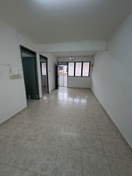 Flat for Sale at Flat Taman Ungku Tun Aminah - Stephany . - Interior - PropertyGuru.com.my