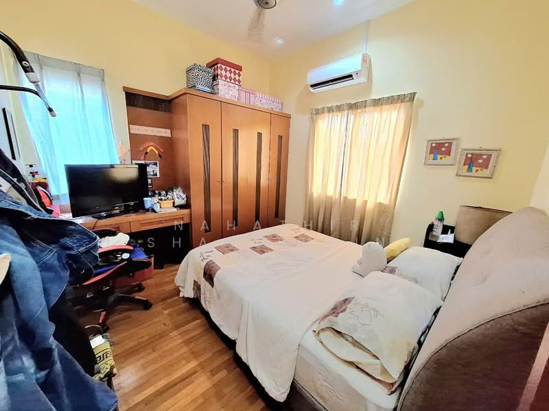 Rumah Berkembar untuk Dijual di Setia Eco Park (Setia Alam) - Nahathir Shahabudin - Bedroom - PropertyGuru.com.my