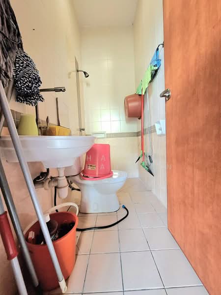 Rumah Berkembar untuk Dijual di Setia Eco Park (Setia Alam) - Nahathir Shahabudin - Bathroom - PropertyGuru.com.my
