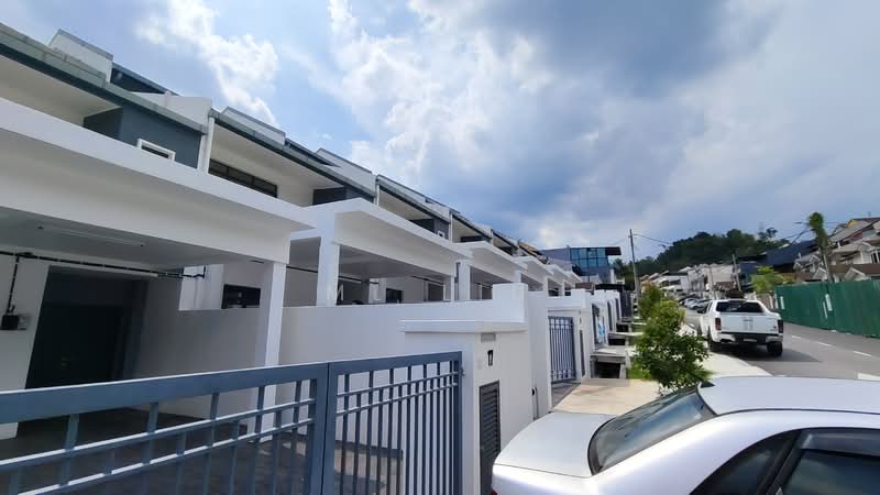 Rumah Teres 2.5 Tingkat untuk Disewa di Taman Selayang Permata (Batu Caves) - ML Liu - PropertyGuru.com.my