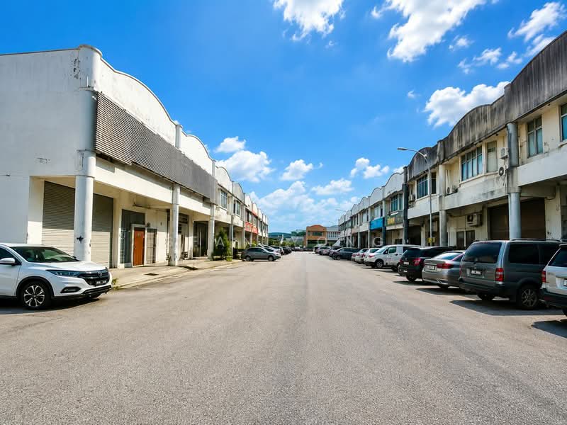 Factory for Rent in Kepong (Kuala Lumpur) - Sean Yong - Exterior - PropertyGuru.com.my