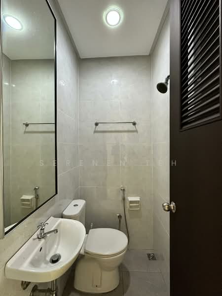 2.5-storey Terraced House for Sale in Seri Tanjung Pinang (Tanjung Tokong) - SERENEN TEH - Bathroom - PropertyGuru.com.my