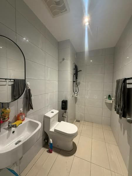 Service Residence for Rent at Amber Cove - Aibi Wang - Bathroom - PropertyGuru.com.my