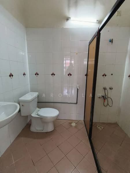 1.5-storey Terraced House for Sale in Taman Molek (Johor Bahru) - Sharon Lau - PropertyGuru.com.my