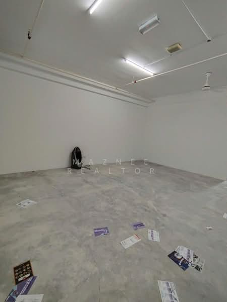 Shop / Office for Rent in Cyber 9 (Cyberjaya) - Maznee Realtor - Interior - PropertyGuru.com.my
