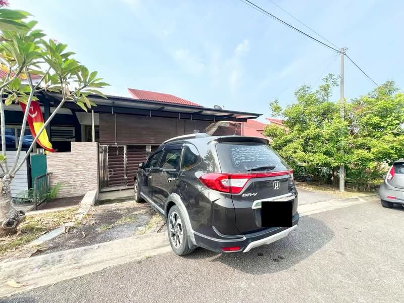 Semi-Detached House for Sale in Bandar Baru Salak Tinggi (Sepang) - Mohd Nazri Roslan - PropertyGuru.com.my
