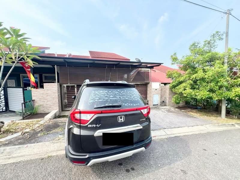 Semi-Detached House for Sale in Bandar Baru Salak Tinggi (Sepang) - Mohd Nazri Roslan - PropertyGuru.com.my