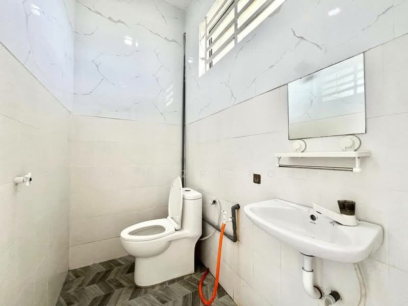Semi-Detached House for Sale in Bandar Baru Salak Tinggi (Sepang) - Mohd Nazri Roslan - PropertyGuru.com.my