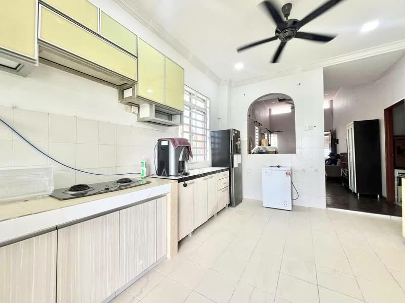 Semi-Detached House for Sale in Bandar Baru Salak Tinggi (Sepang) - Mohd Nazri Roslan - PropertyGuru.com.my