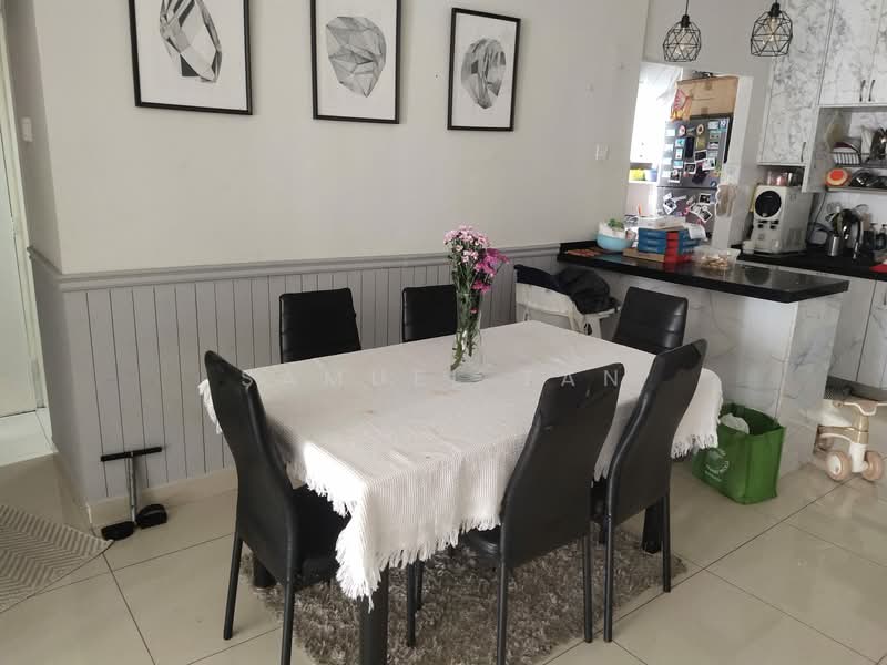 Service Residence for Rent at Maxim Citylights - Samuel Tan - Dining Room - PropertyGuru.com.my