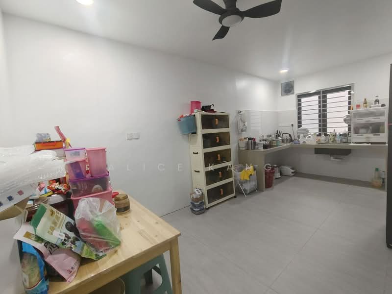Rumah Teres untuk Dijual di Skudai (Johor) - Alice Kang - Kitchen - PropertyGuru.com.my