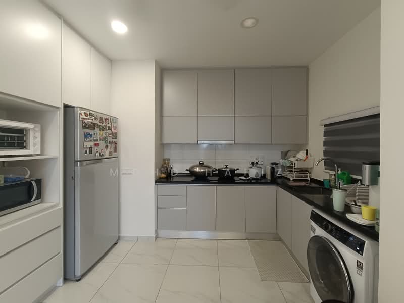 Servis Apartment untuk Dijual di Equine Residence - Mohd Hafiz - Kitchen - PropertyGuru.com.my