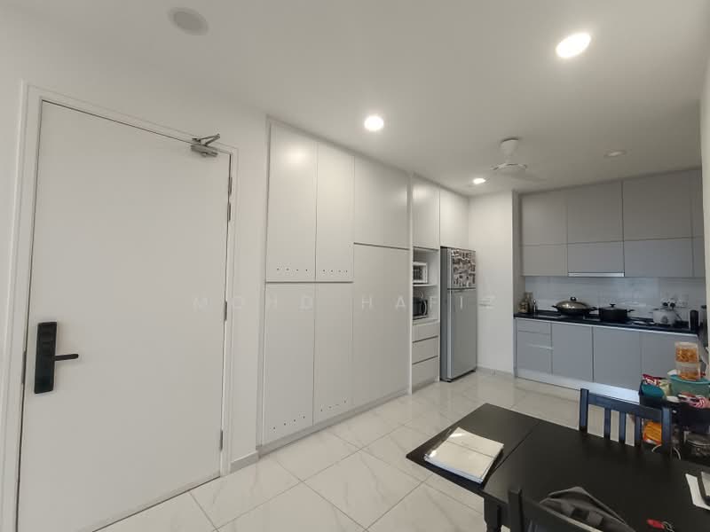 Servis Apartment untuk Dijual di Equine Residence - Mohd Hafiz - Kitchen - PropertyGuru.com.my