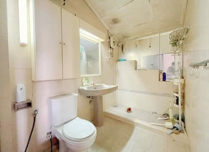Bungalow for Sale in Cheras (Kuala Lumpur) - Patrick Oon - Bathroom - PropertyGuru.com.my