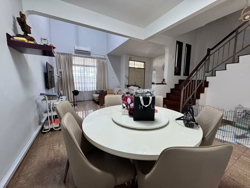 Rumah Teres 2.5 Tingkat untuk Dijual di Taman Skudai Baru (Skudai) - Kexin Hua - Dining Room - PropertyGuru.com.my