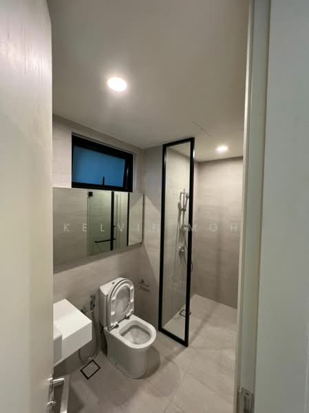 Servis Apartment untuk Disewa di Residensi Solaris Parq - Kelvin Moh - Bathroom - PropertyGuru.com.my