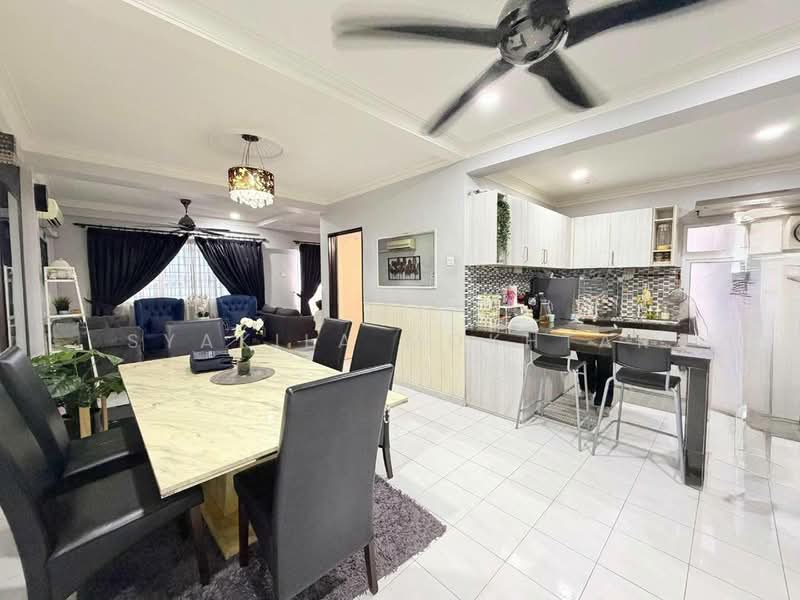 Apartment for Sale at Cheras Perdana Ria Apartment - Syakila Mokhtar - Living Room - PropertyGuru.com.my