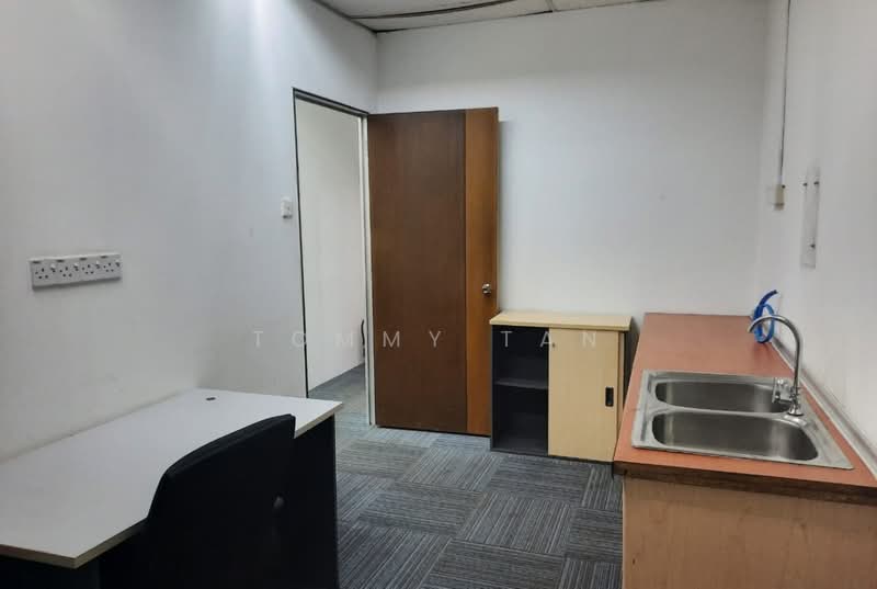 Office for Rent in Petaling Jaya (Selangor) - TOMMY TAN - Interior - PropertyGuru.com.my
