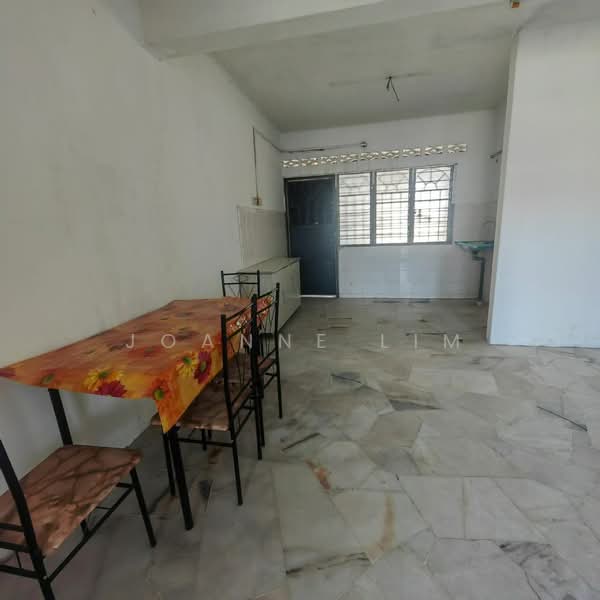 2-storey Terraced House for Sale in Klang (Selangor) - Joanne Lim - Dining Room - PropertyGuru.com.my