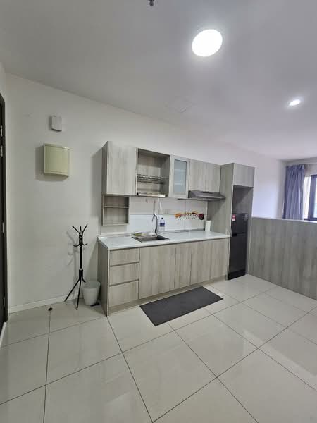 Service Residence for Rent at Residential Suites @ HighPark - Allen Tan - Kitchen - PropertyGuru.com.my