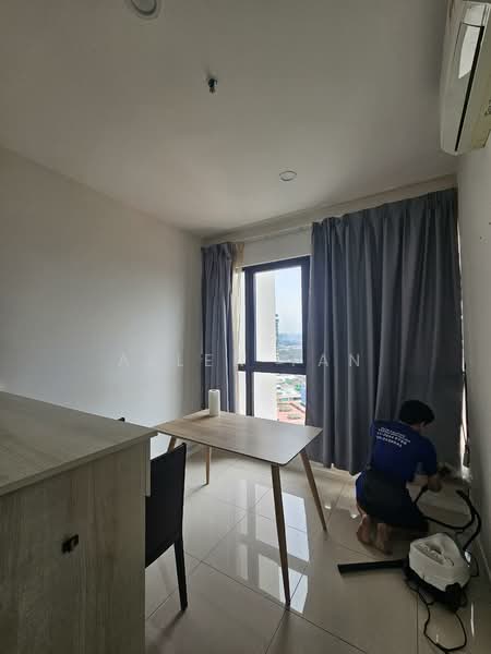 Service Residence for Rent at Residential Suites @ HighPark - Allen Tan - Dining Room - PropertyGuru.com.my