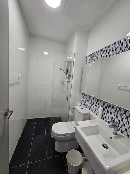 Service Residence for Rent at Residential Suites @ HighPark - Allen Tan - Bathroom - PropertyGuru.com.my
