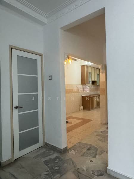 Rumah Teres 2 Tingkat untuk Dijual di Bandar Kinrara Seksyen 5 (Bandar Kinrara) - Justin Ng - Kitchen - PropertyGuru.com.my