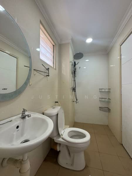 Rumah Teres 2 Tingkat untuk Dijual di Bandar Kinrara Seksyen 5 (Bandar Kinrara) - Justin Ng - Bathroom - PropertyGuru.com.my