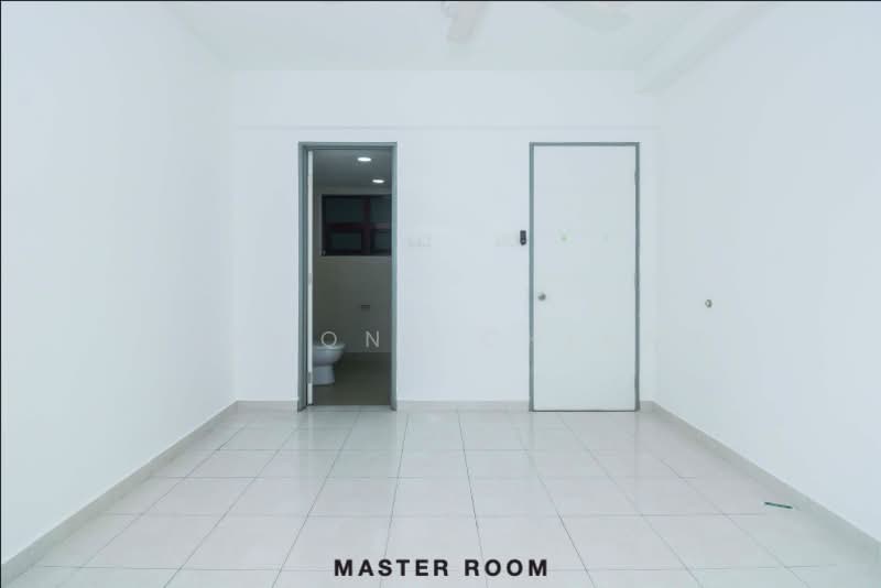Kondominium untuk Dijual di Rafflesia - Raymond Chiang - Master Bedroom - PropertyGuru.com.my