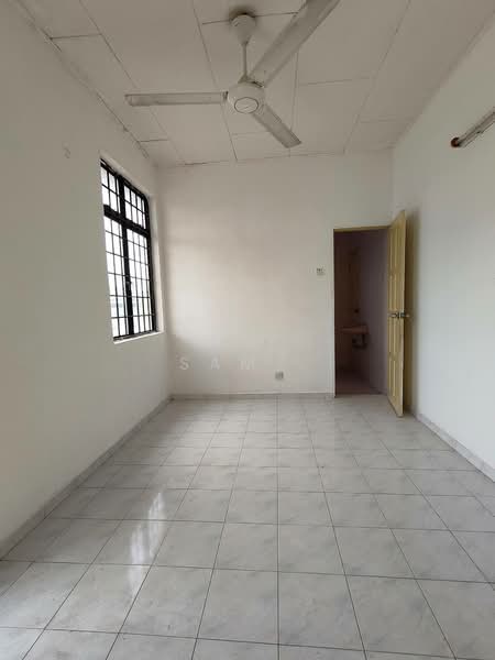 2-storey Terraced House for Sale in Taman Pinji Mewah (Ipoh) - Sam . - Interior - PropertyGuru.com.my