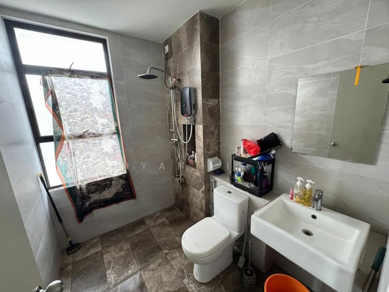2-storey Terraced House for Sale in Johor Bahru (Johor) - Ziyan Liew - Bathroom - PropertyGuru.com.my