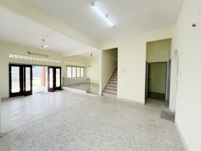 Semi-Detached House for Sale in Johor Bahru (Johor) - Alice Kang - Living Room - PropertyGuru.com.my