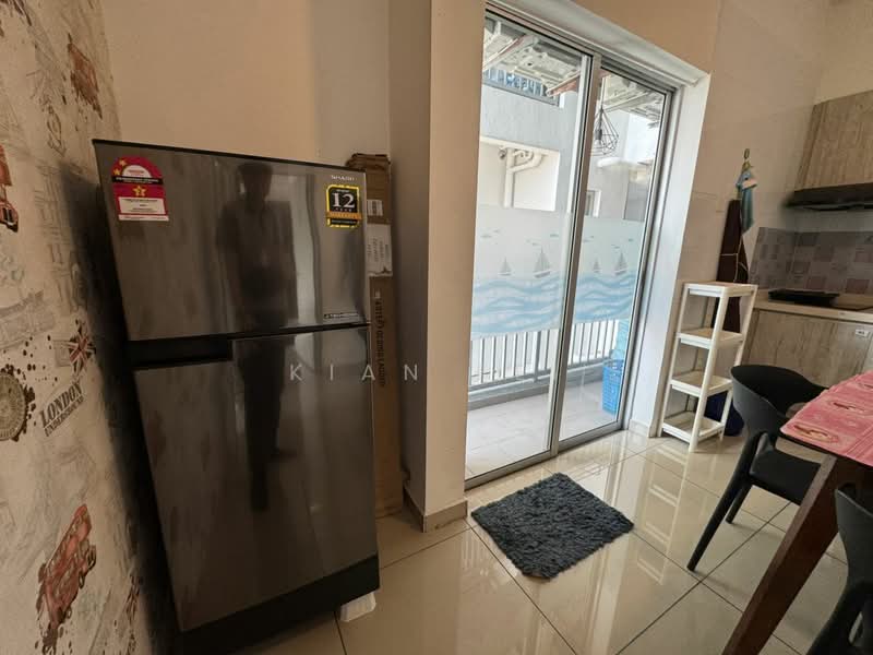 Condominium for Rent at The Edge Residence - Kian Fei - Kitchen - PropertyGuru.com.my